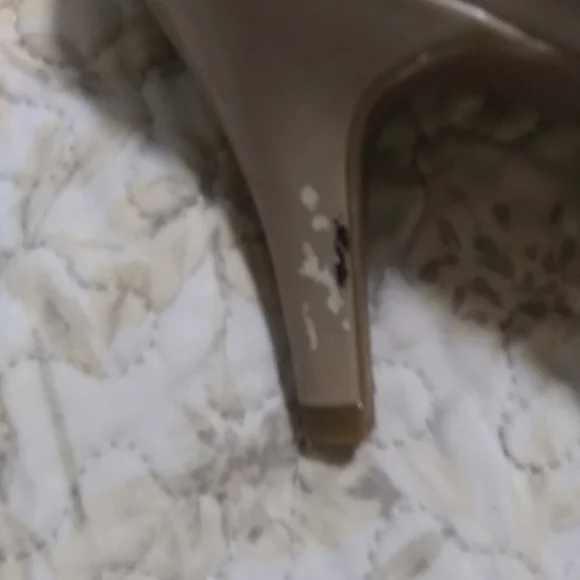 Women high heel shoe by Kenneth Cole 71/2 - Picture 6 of 9